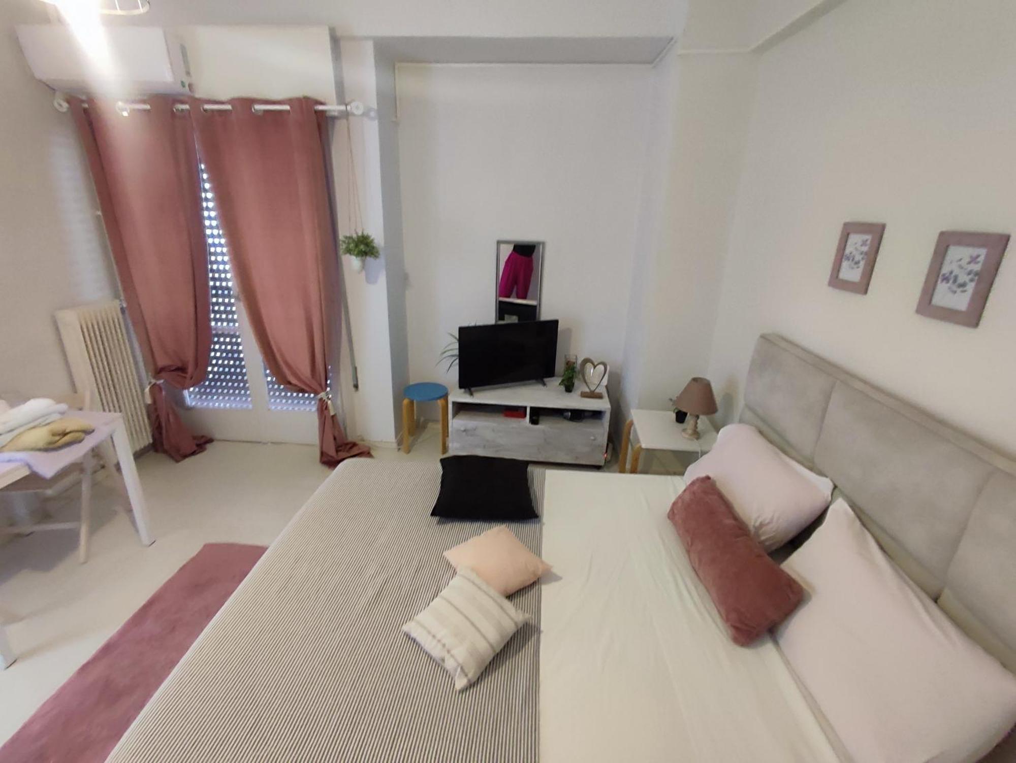 Ckbsm Central Square Apartment Kalamata Ngoại thất bức ảnh